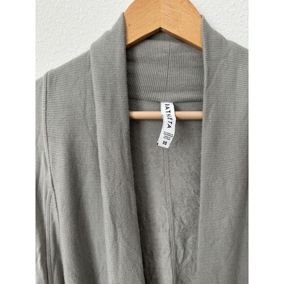 Athleta women’s Cardigan Grey Green Size XS/S Cozy Soft Wrap Yoga Loungewear - Picture 3 of 7